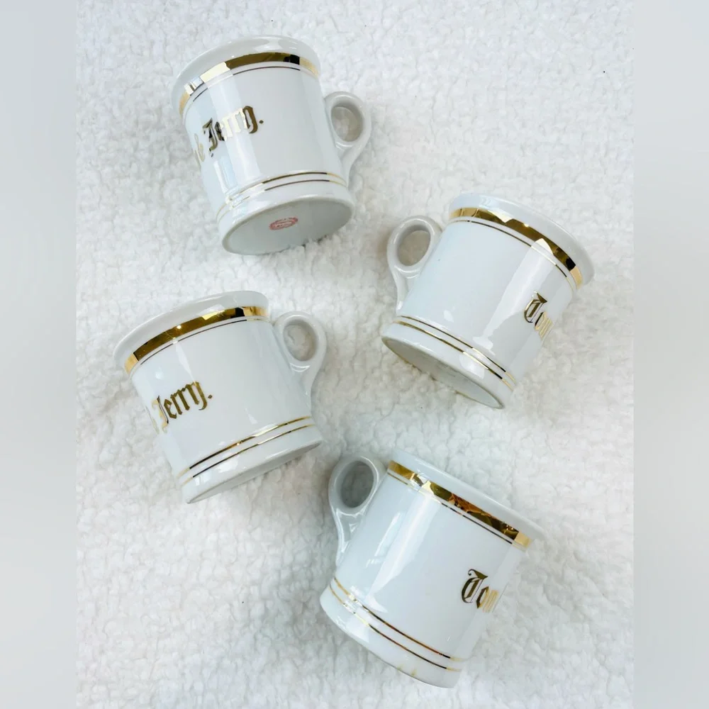 (VTG) TOM & JERRY • Set of 4 White and Gold Tea Cups